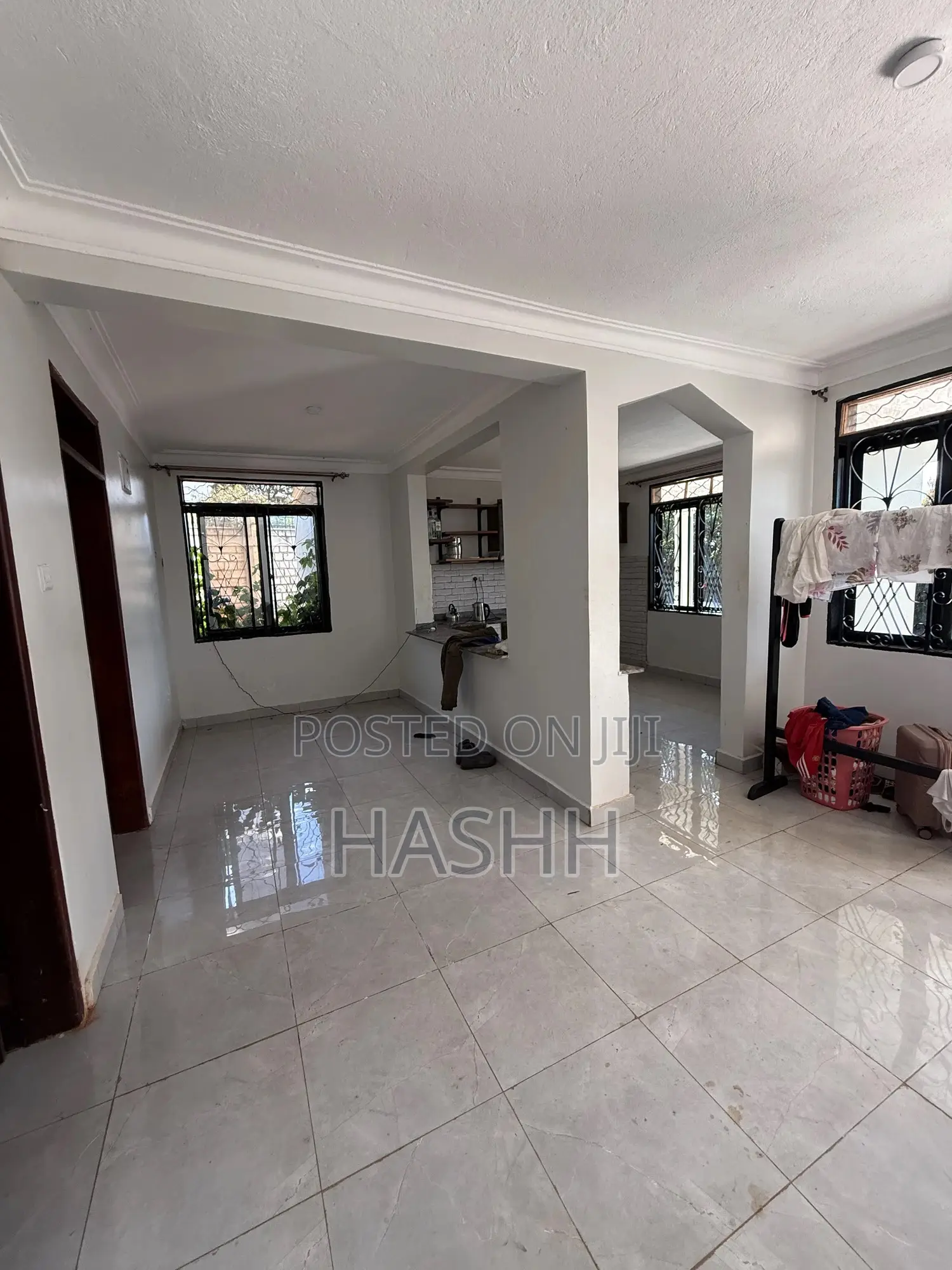 2bdrm Apartment in Akright City, Central Division for rent in Central Division