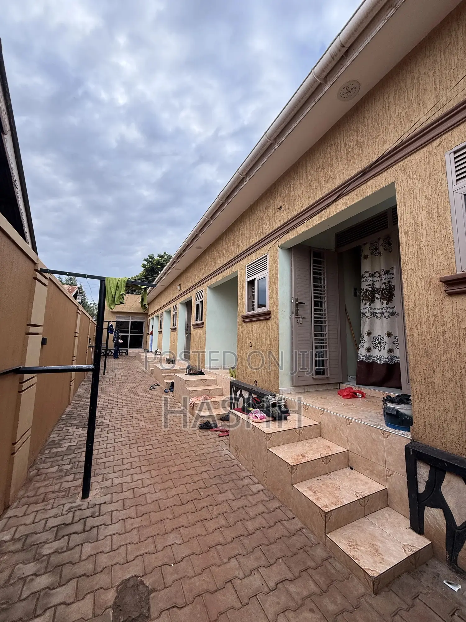 1bdrm House in Salaama Road, Makindye for rent in Makindye