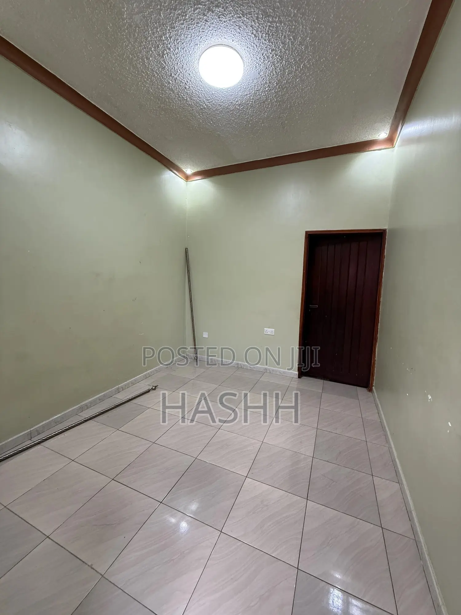 1bdrm House in Salaama Road, Makindye for rent in Makindye