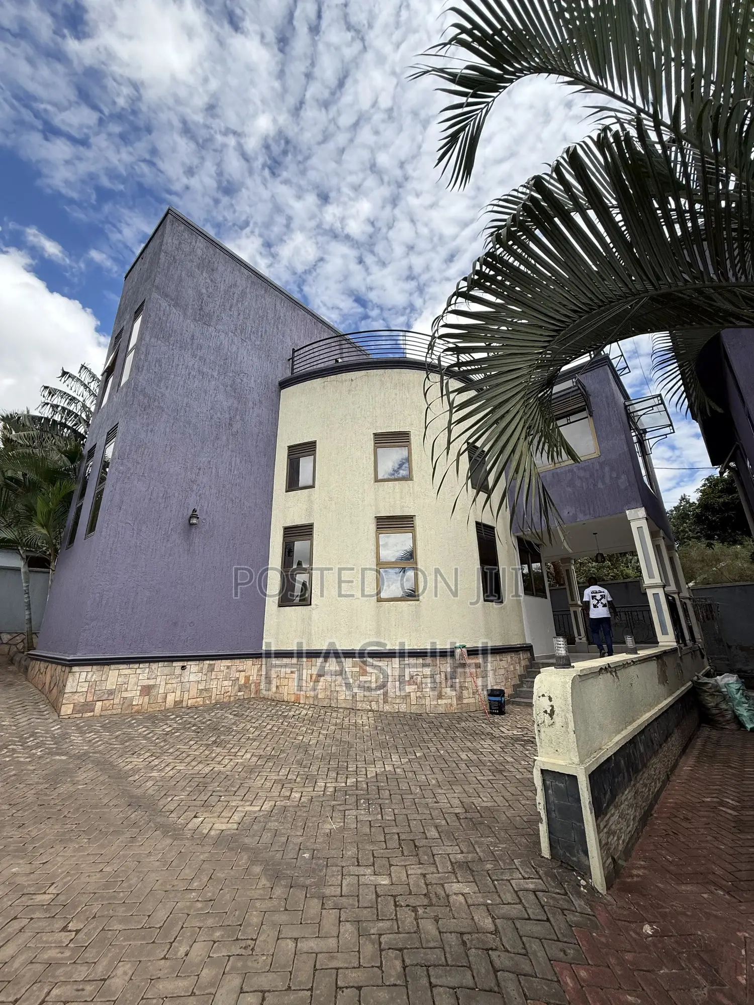 4bdrm Duplex in Muyenga, Central Division for rent in Central Division