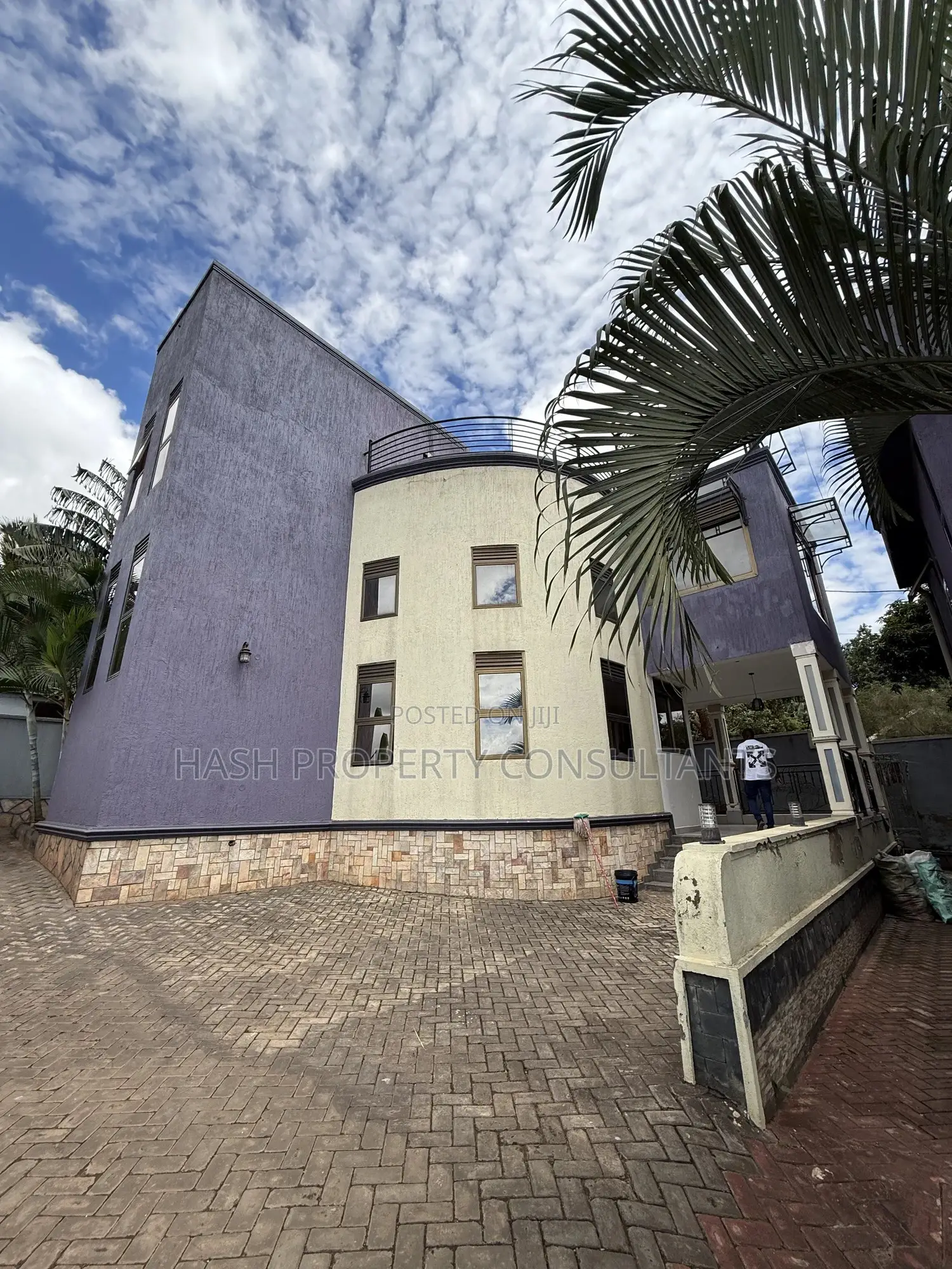 4bdrm Duplex in Muyenga, Central Division for rent in Central Division