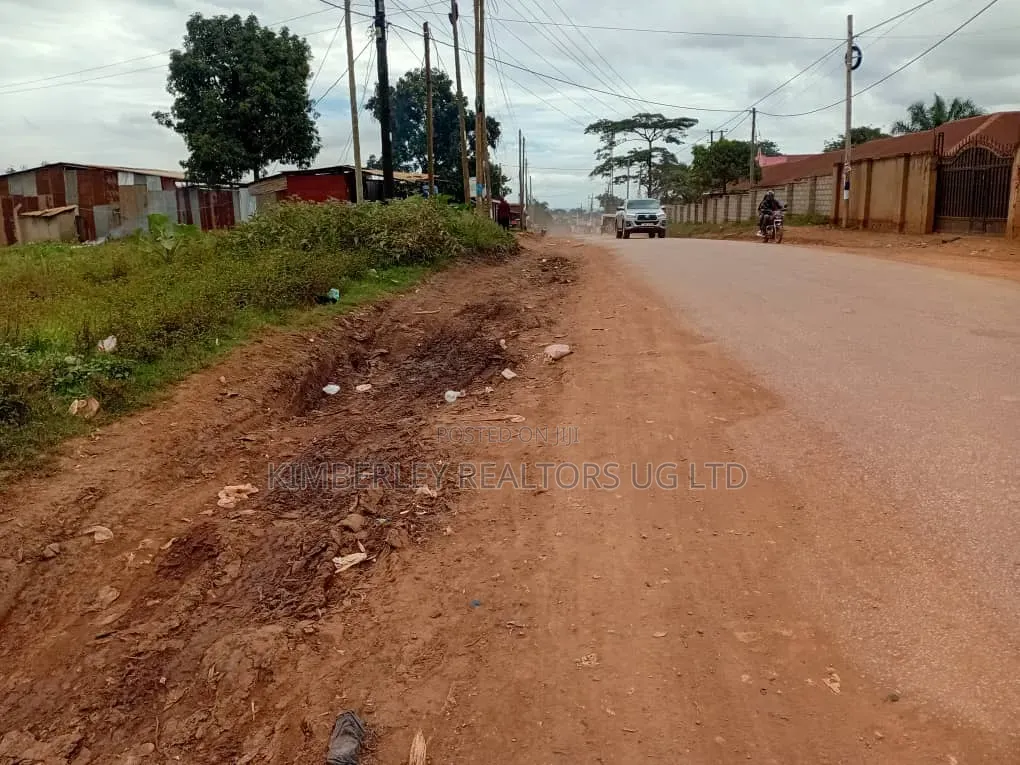 Commercial Plot 25 Decimals for Sale Makerere Kavule in Central Division
