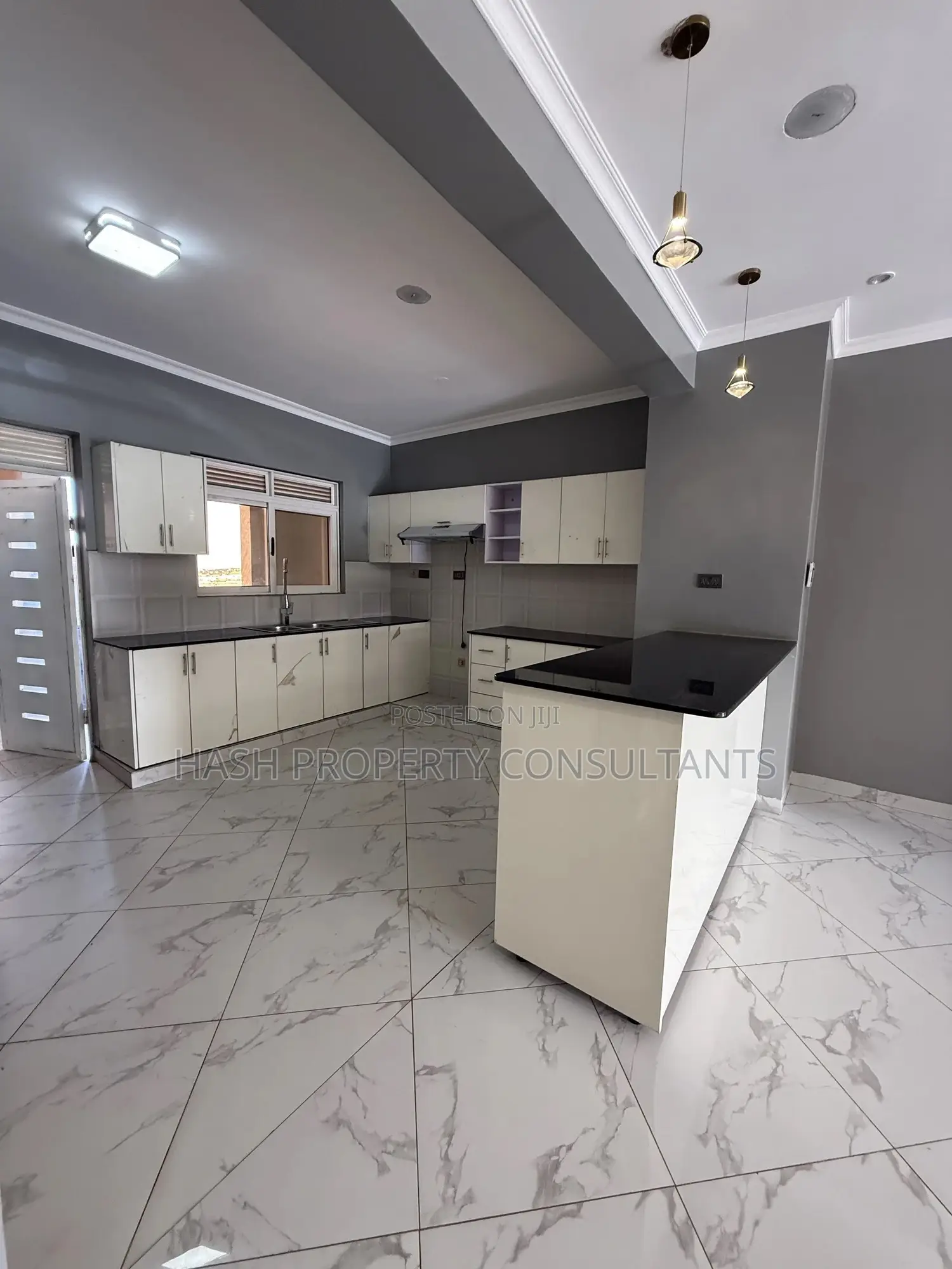 4bdrm Condo in Muyenga, Central Division for sale in Central Division