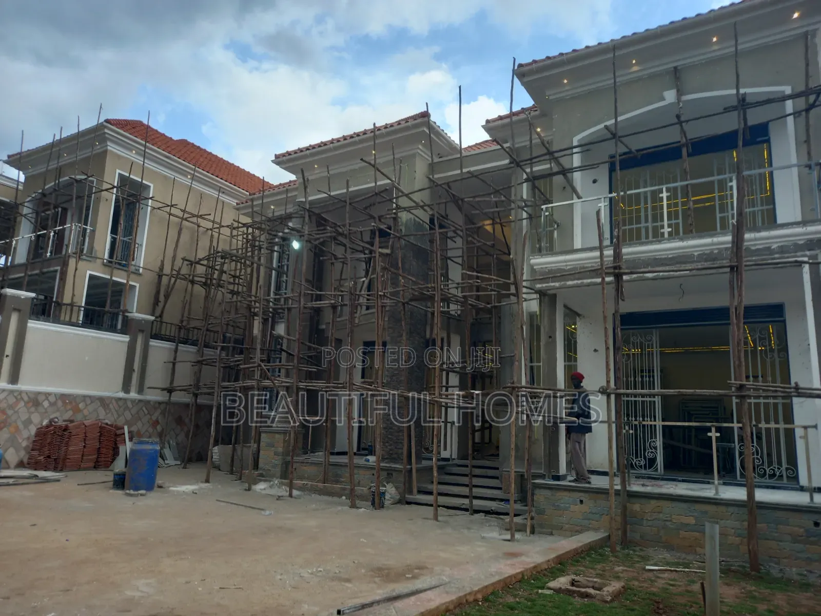 Furnished 6bdrm Duplex in Najjera, Nakawa for sale in Nakawa