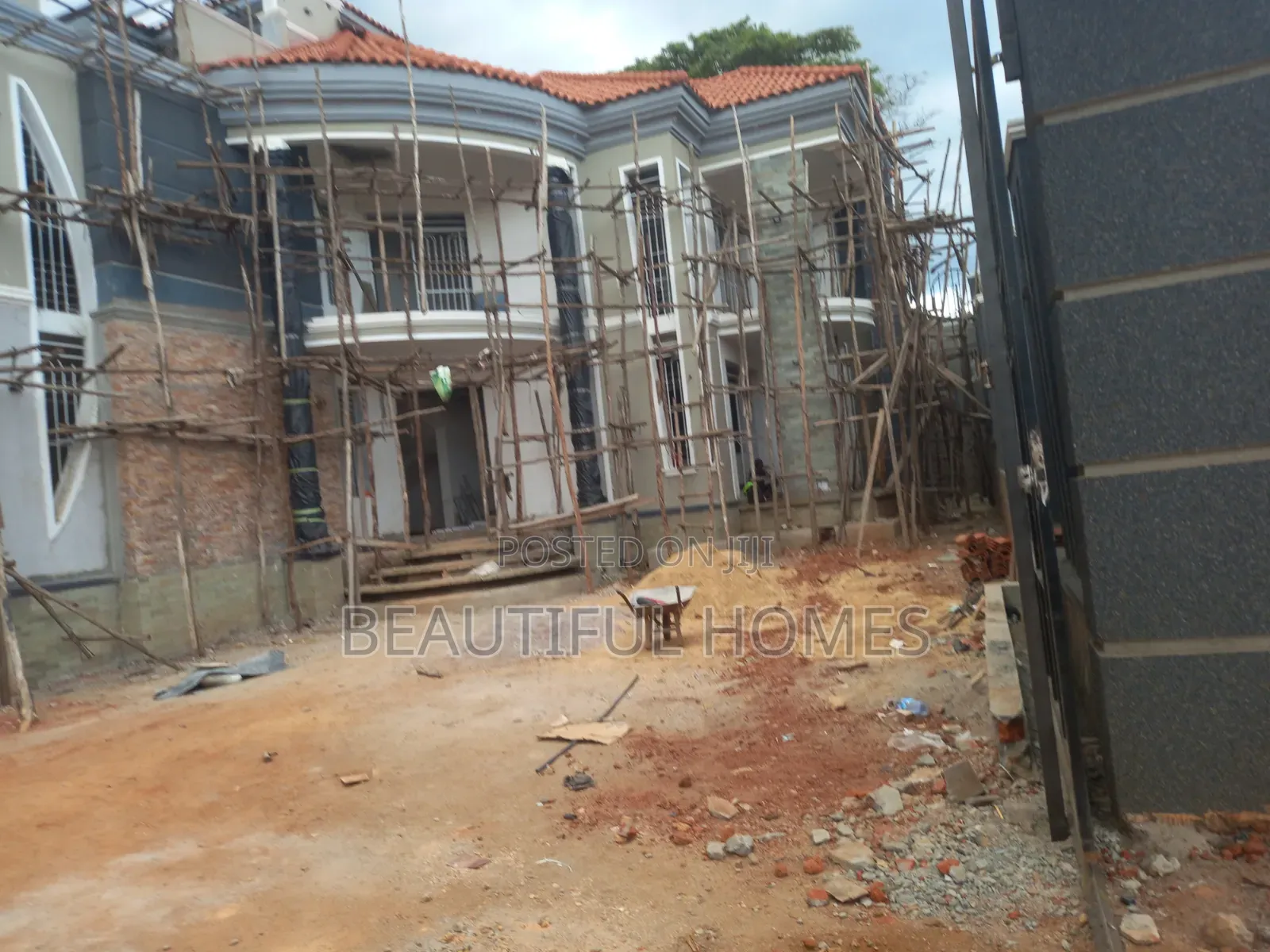 Furnished 6bdrm Duplex in Najjera, Nakawa for sale in Nakawa