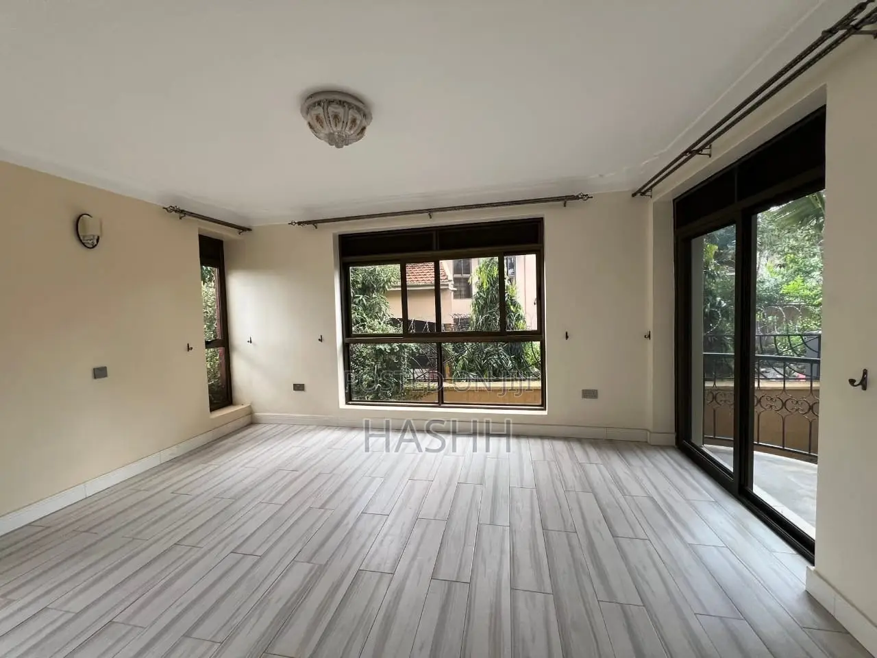 3bdrm Apartment in Lubowa, Central Division for rent in Central Division