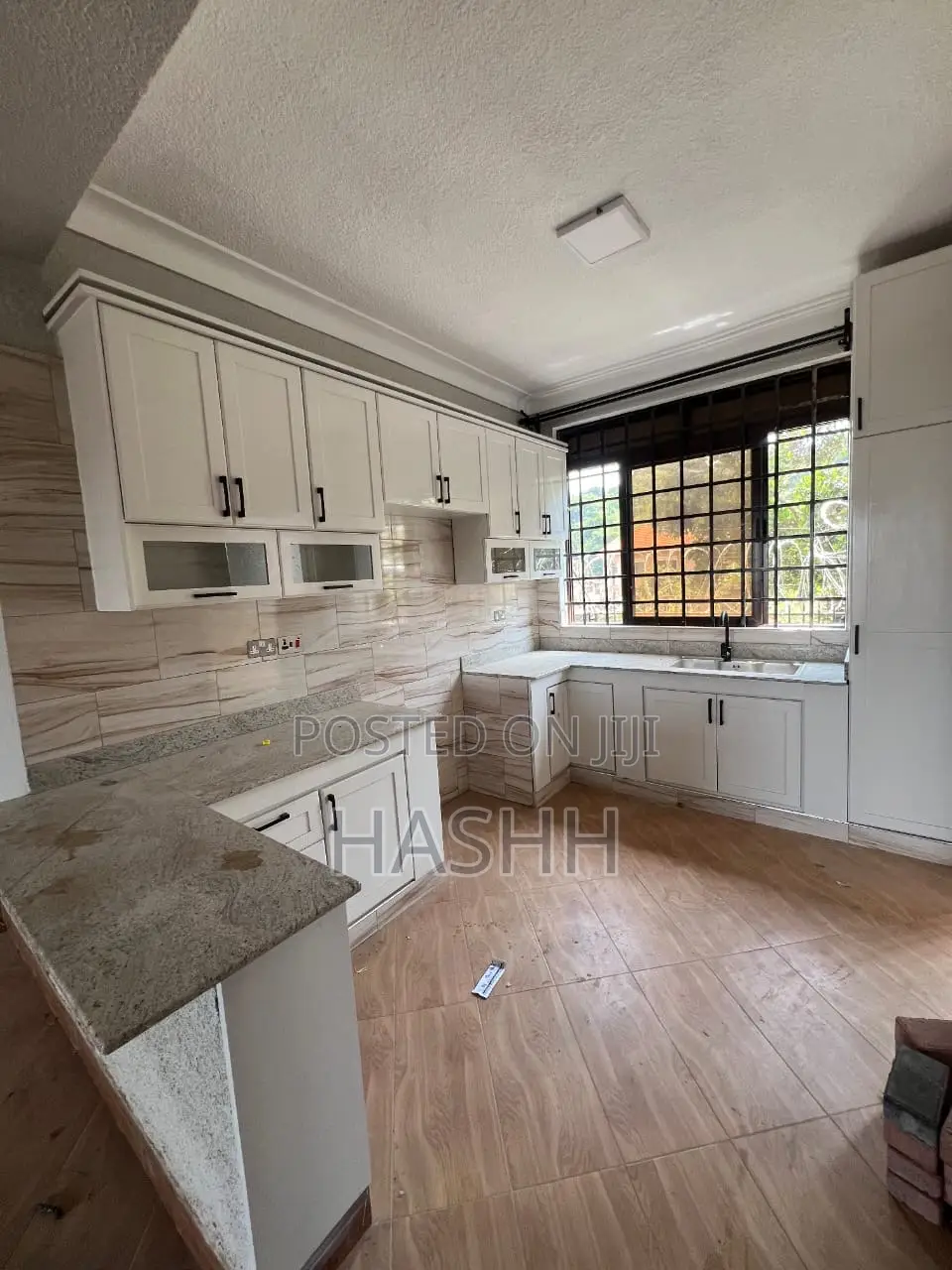 3bdrm Apartment in Muyunyo, Central Division for rent in Central Division