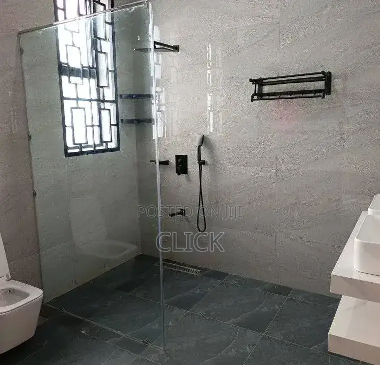 5bdrm Apartment in Gabba Road, Makindye for rent in Makindye