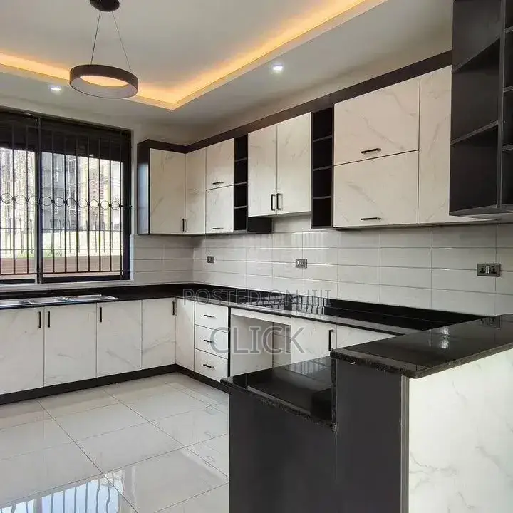 5bdrm Duplex in Kansanga, Makindye for rent in Makindye