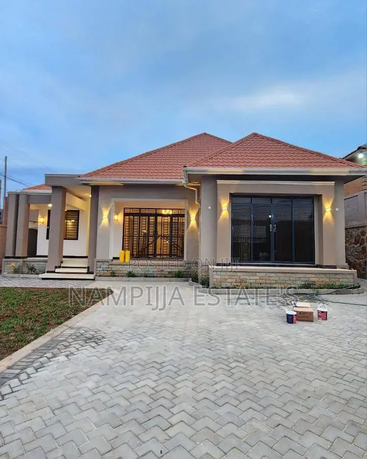 4bdrm Apartment in Gabba Road, Makindye for rent in Makindye