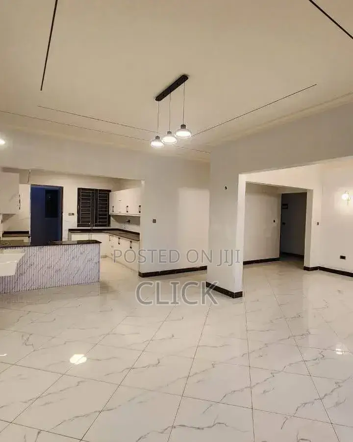 4bdrm Apartment in Gabba Road, Makindye for rent in Makindye