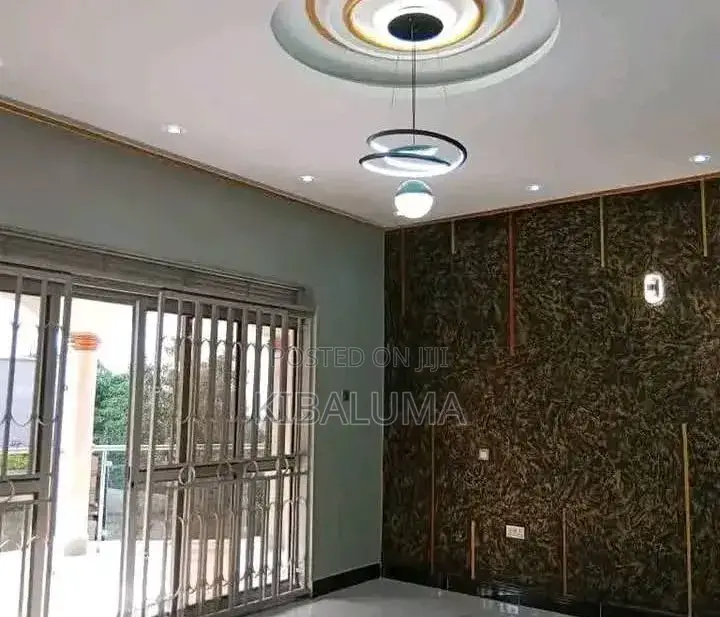 5bdrm Duplex in Muyenga, Makindye for rent in Makindye