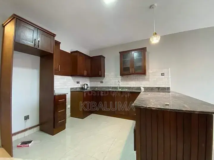 3bdrm Apartment in Buziga, Makindye for rent in Makindye