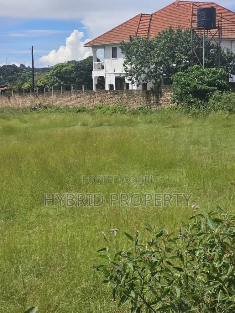 Prime Plot for Sale at Namulanda~Nganjo Lakeview Along Entebbe Road. in Ssisa