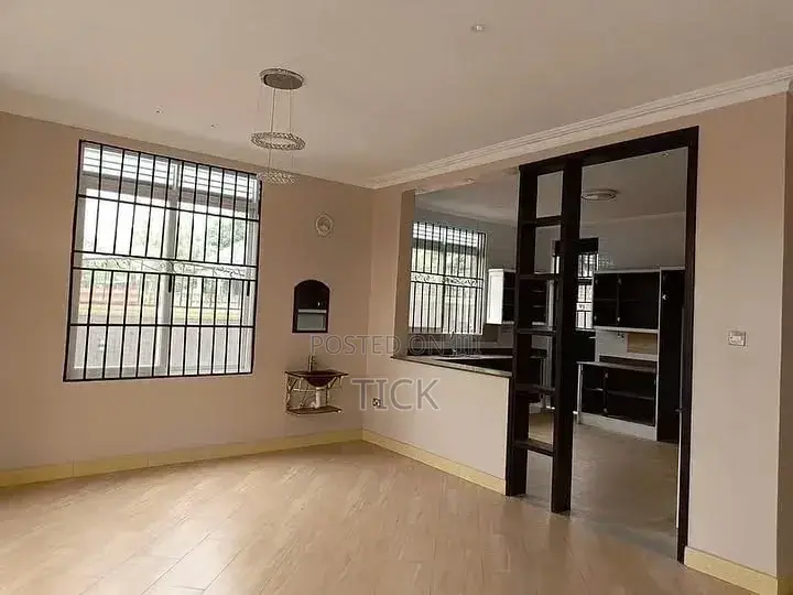 4bdrm Duplex in Bunga, Makindye for rent in Makindye