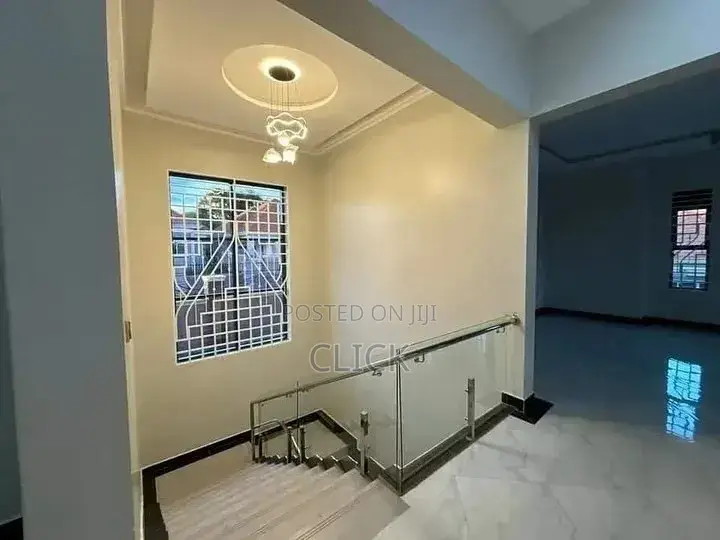 5bdrm Duplex in Munyonyo, Makindye for rent in Makindye