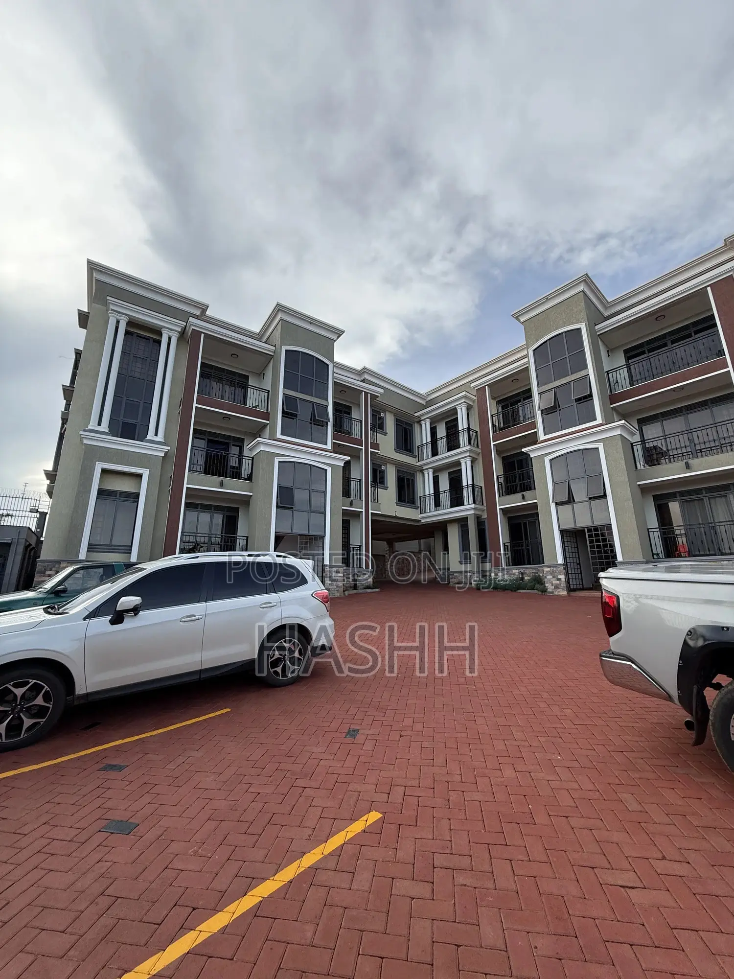 3bdrm Apartment in Muyenga, Central Division for rent in Central Division