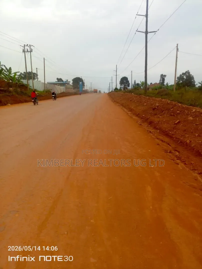 5 Acres Prime Land – Busikiri, Nansana (Semuto Road) at 400m/Acre in Gombe