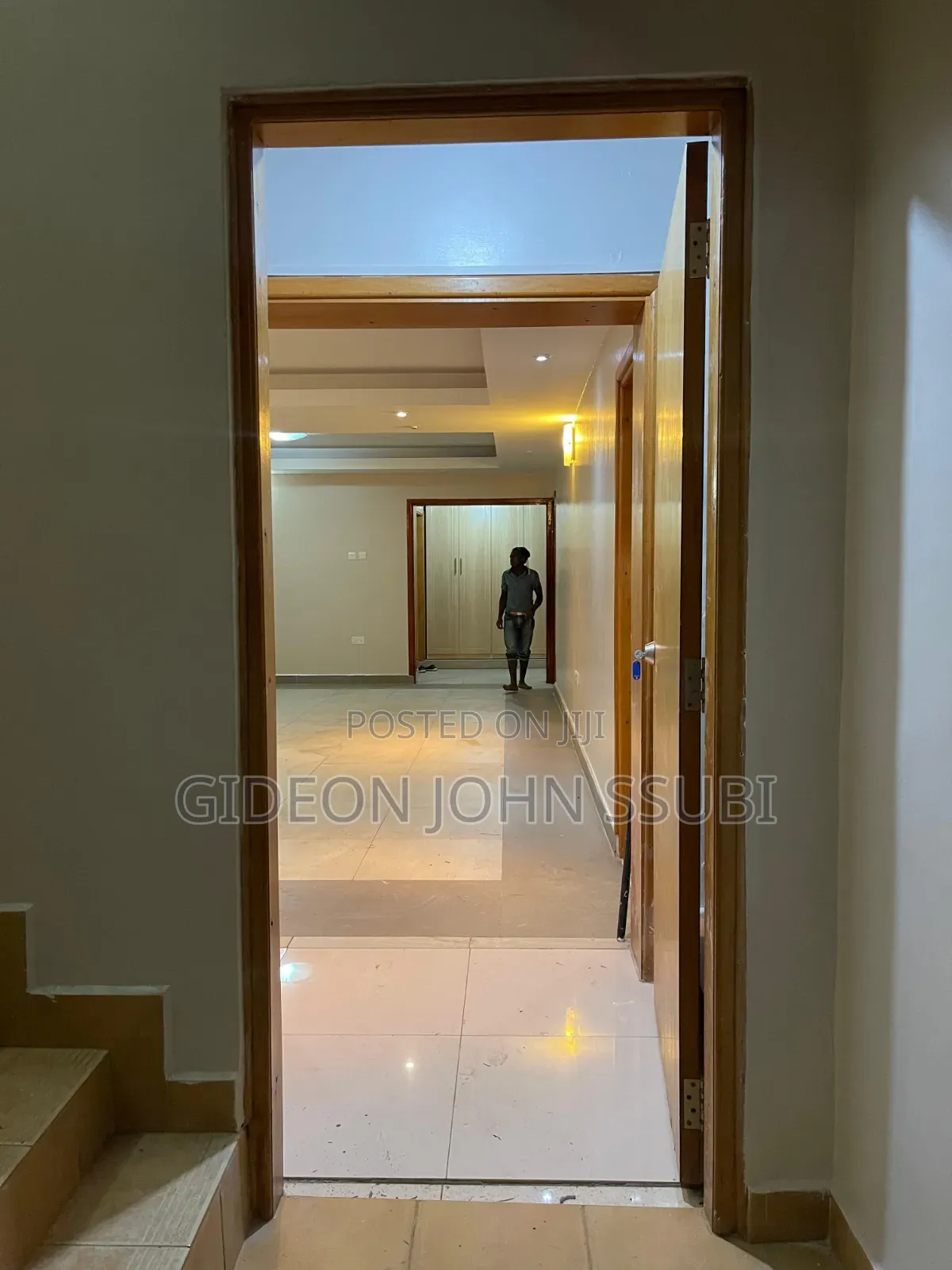 6bdrm Mansion in Muyenga, Makindye for sale in Makindye