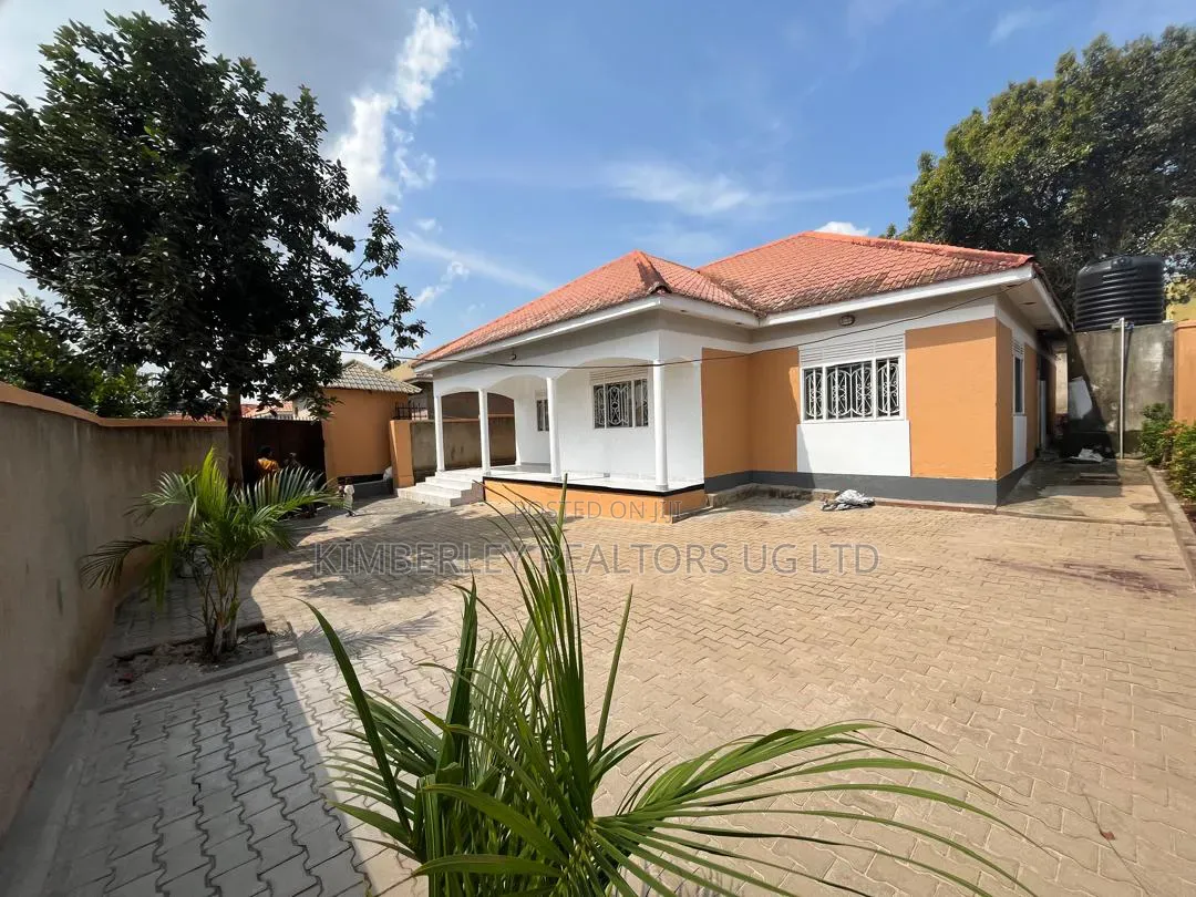 4bdrm House in Ssisa for sale in Ssisa