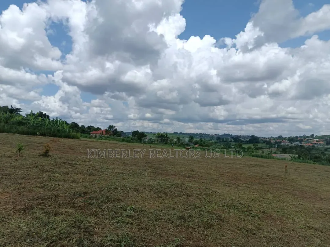 25 Decimals Residential Plots – Namugongo Jjogo at 70m in Goma