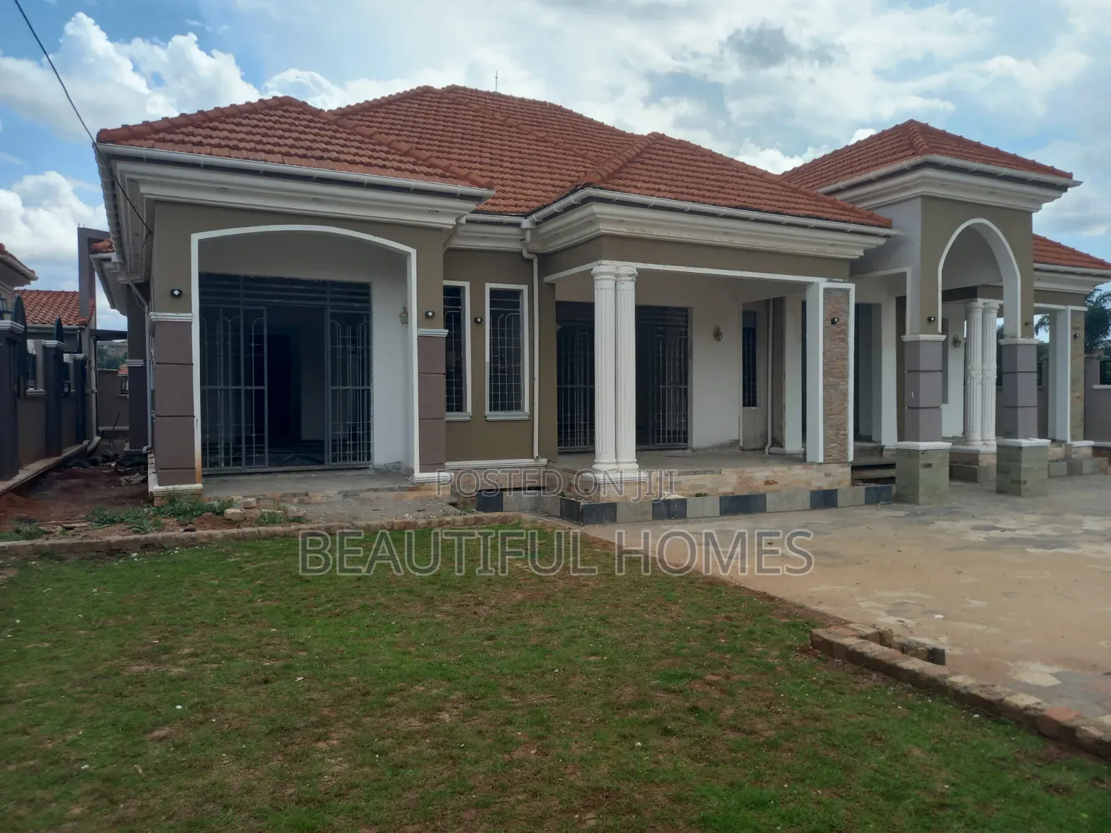 Furnished 5bdrm House in Najjera, Kira for sale in Kira