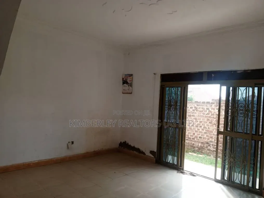 3bdrm House in Goma for sale in Goma