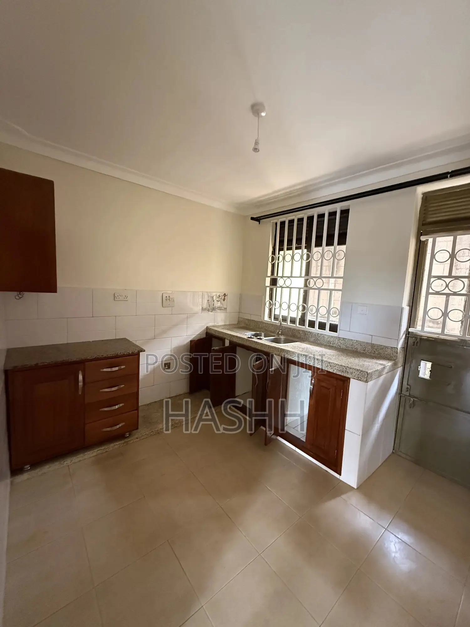 3bdrm Apartment in Muyenga, Central Division for rent in Central Division
