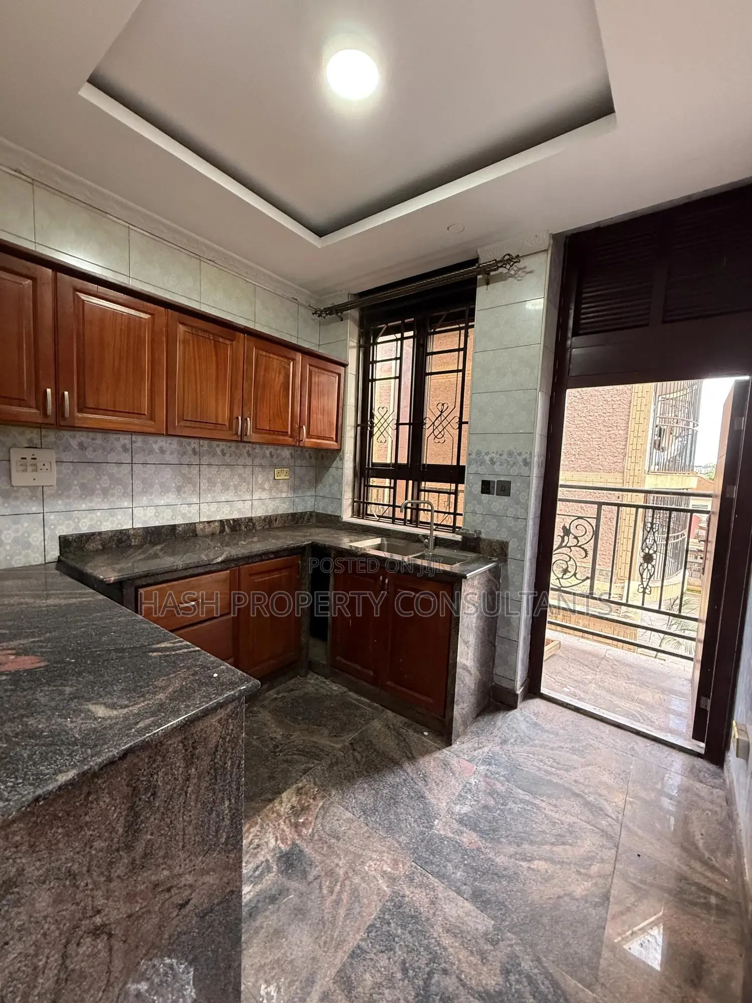 3bdrm Apartment in Muyenga, Central Division for rent in Central Division