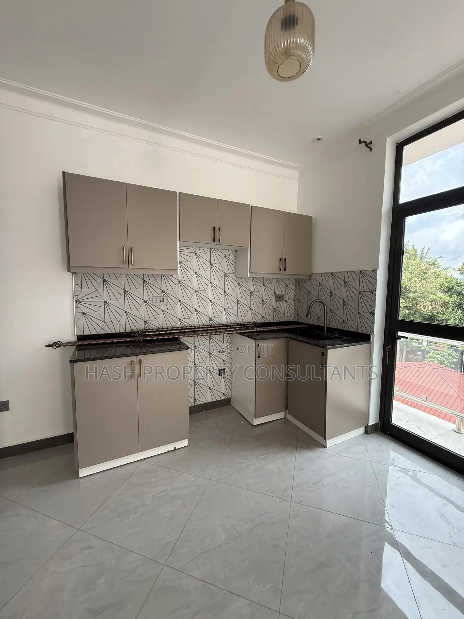 1bdrm Apartment in Muyenga, Central Division for rent in Central Division