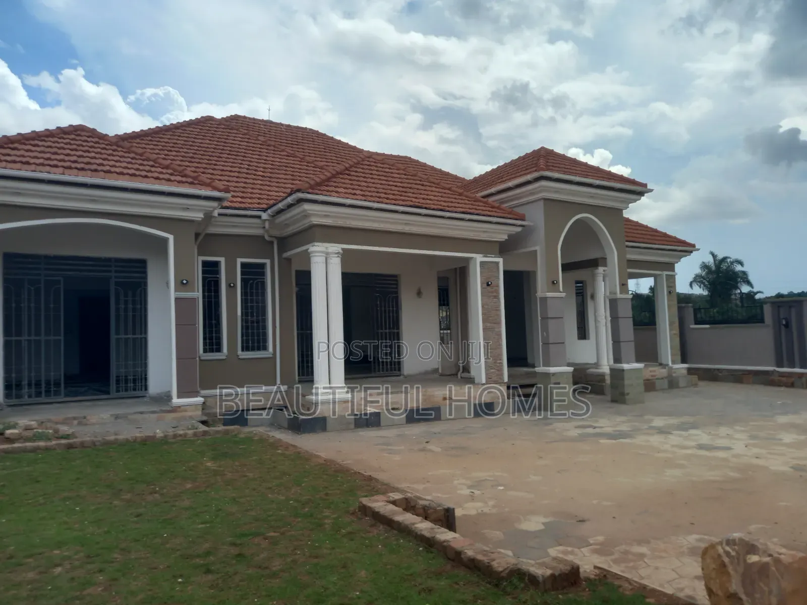 Furnished 5bdrm House in Najjera, Kira for sale in Kira