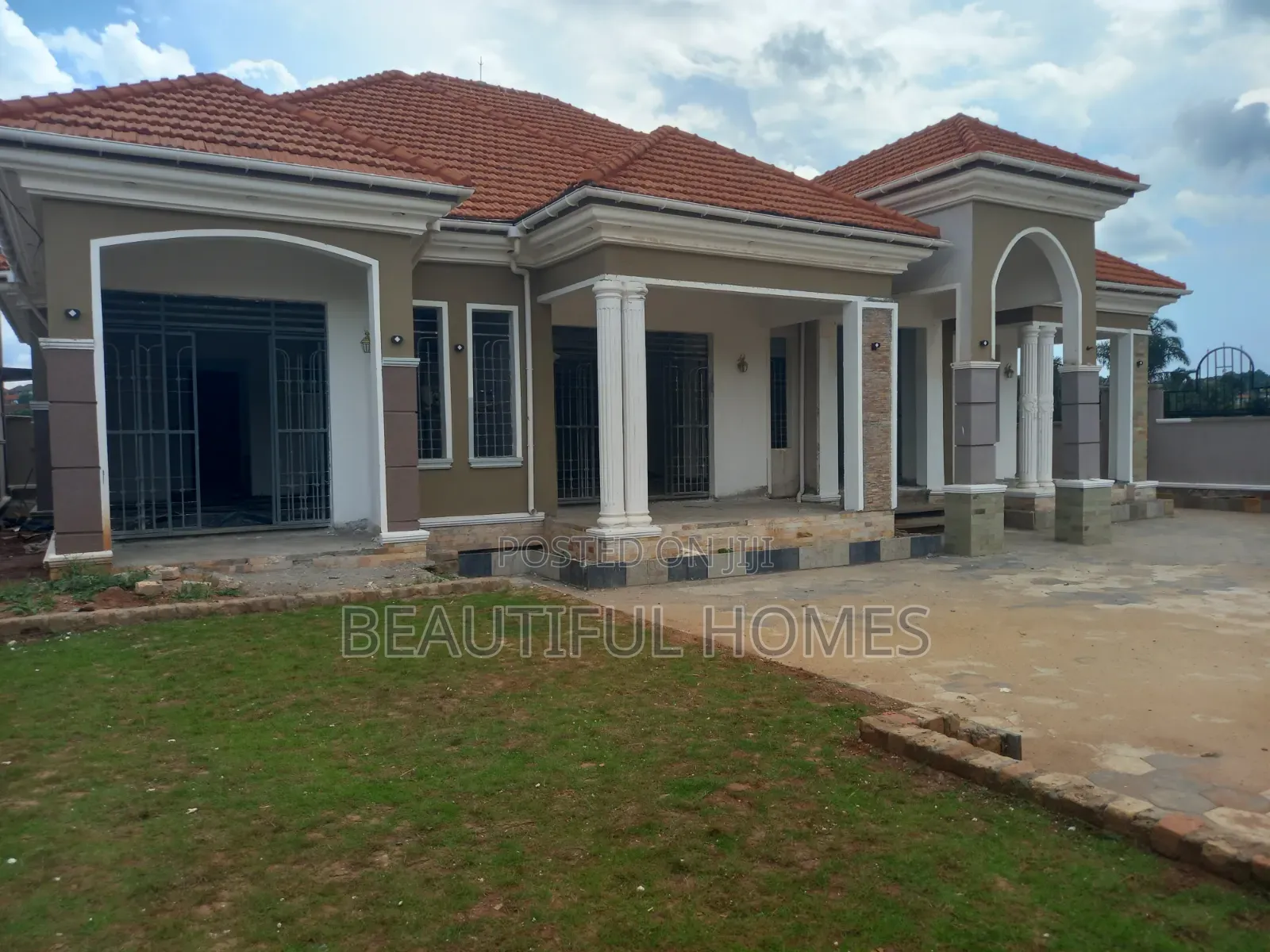 Furnished 5bdrm House in Najjera, Kira for sale in Kira
