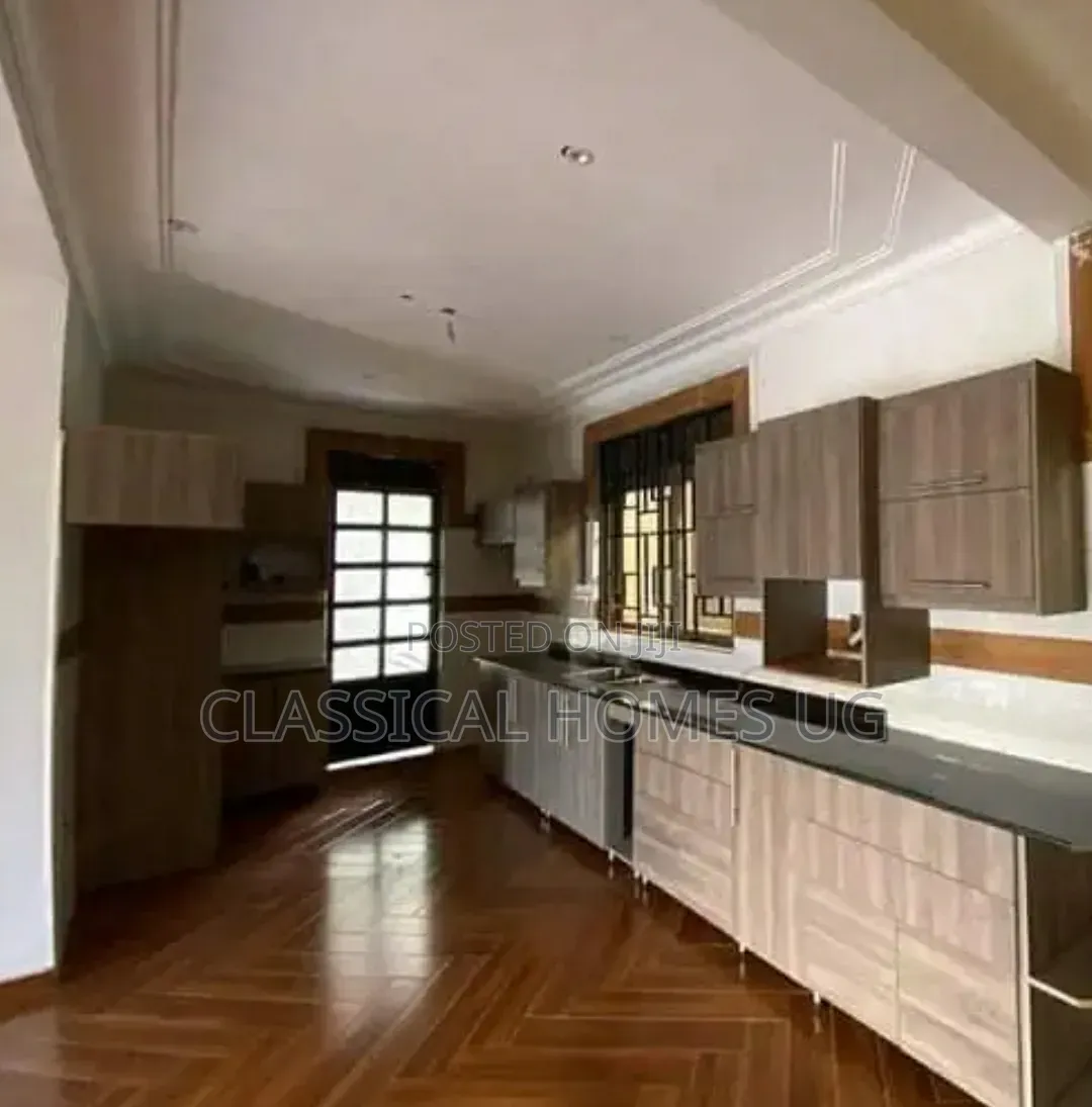 5bdrm Duplex in Kira, Central Division for rent in Central Division