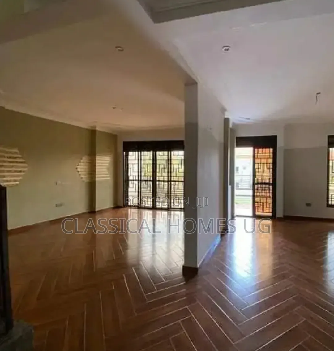 5bdrm Duplex in Kira, Central Division for rent in Central Division