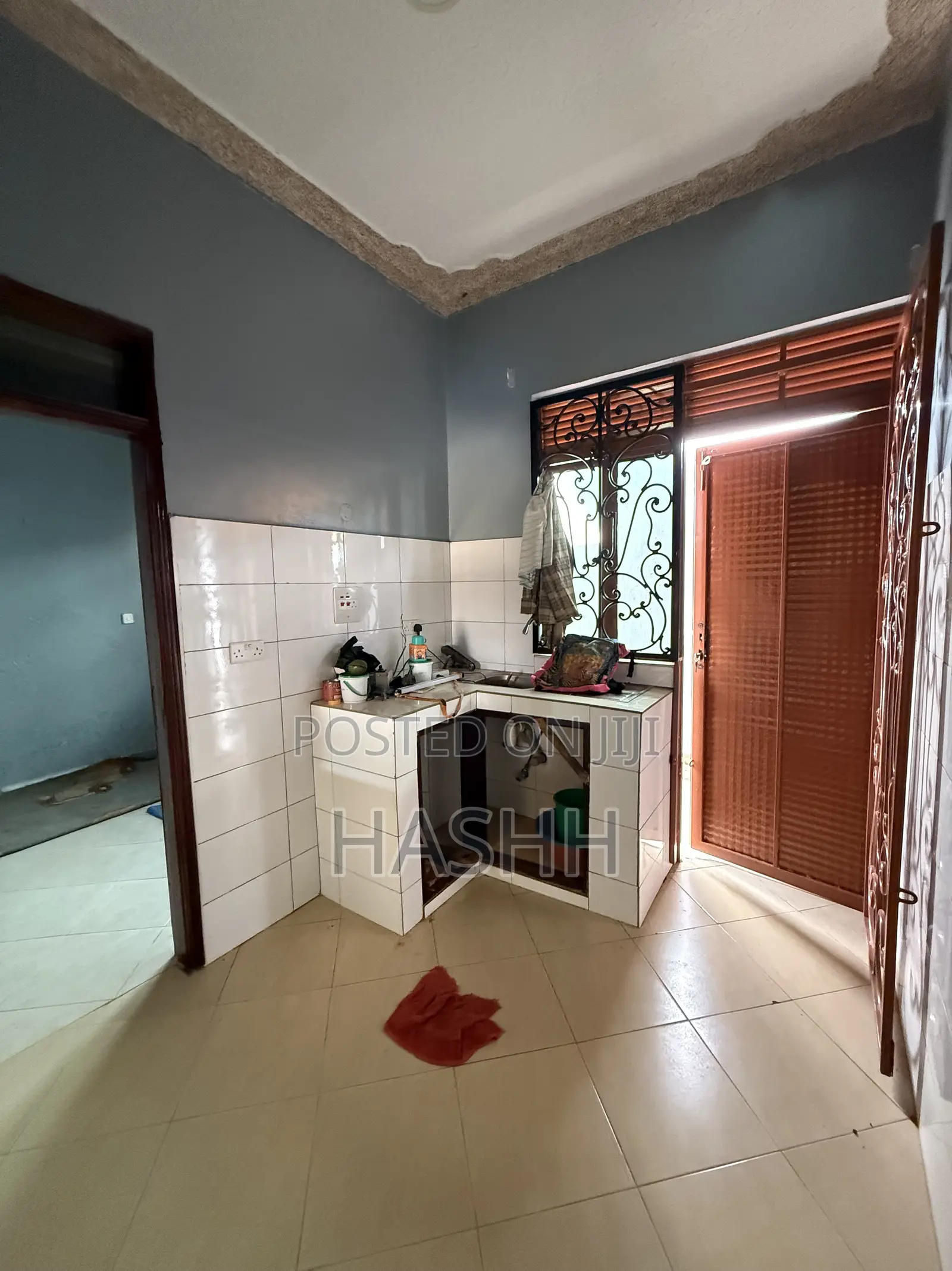 3bdrm House in Busabala, Central Division for rent in Central Division