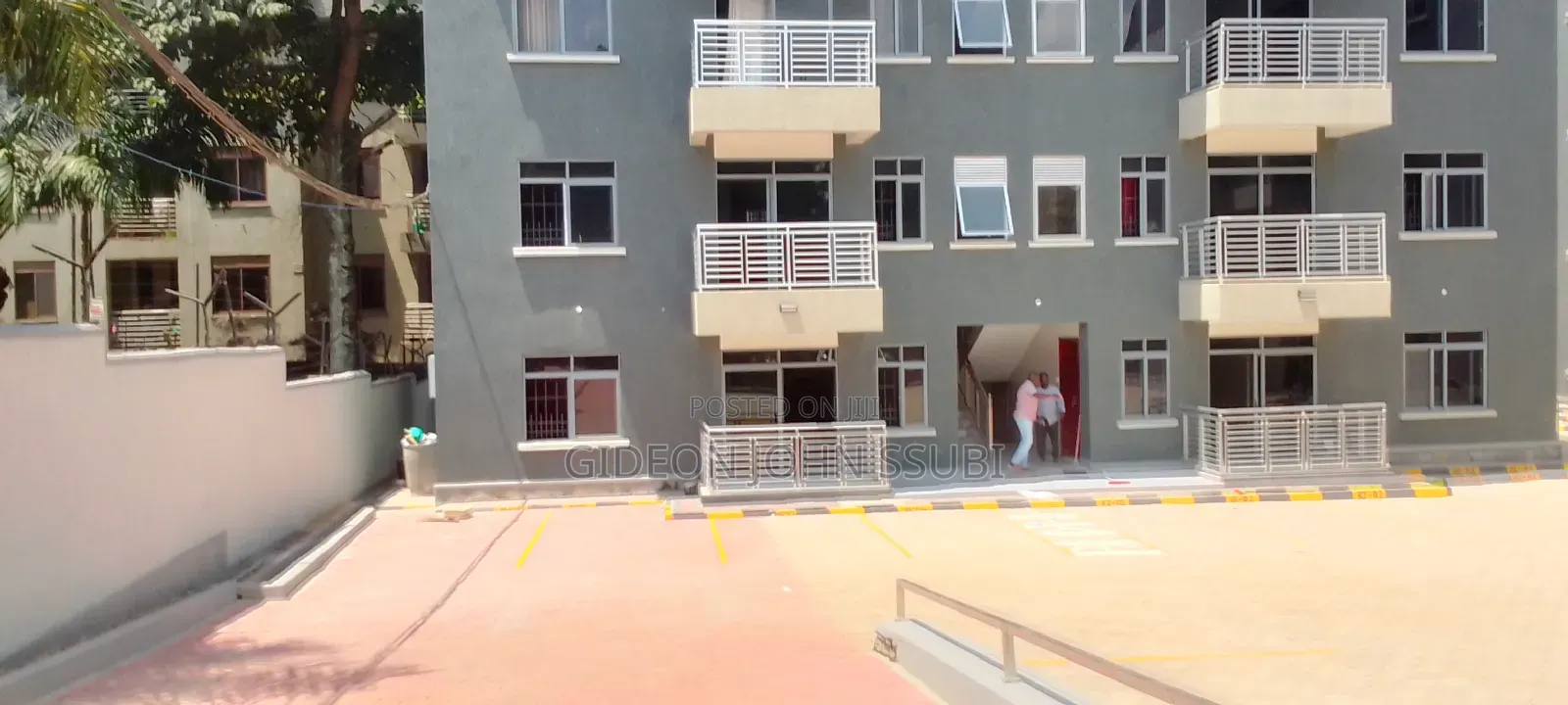 3bdrm Apartment in Muyenga, Makindye for rent in Makindye