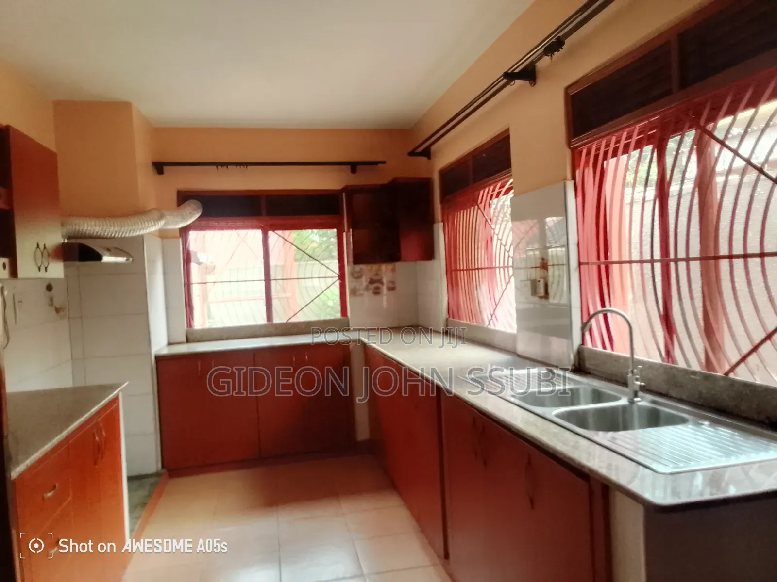 4bdrm Villa in Bugolobi, Nakawa for rent in Nakawa