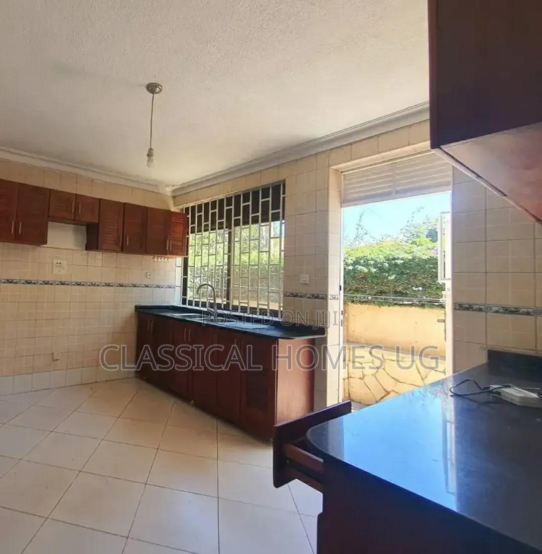 5bdrm Duplex in Kira, Central Division for rent in Central Division
