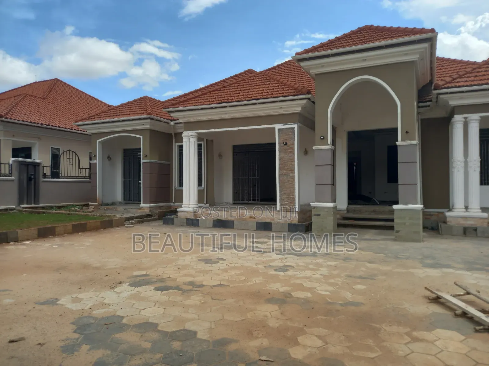 Furnished 5bdrm House in Najjera, Kira for sale in Kira