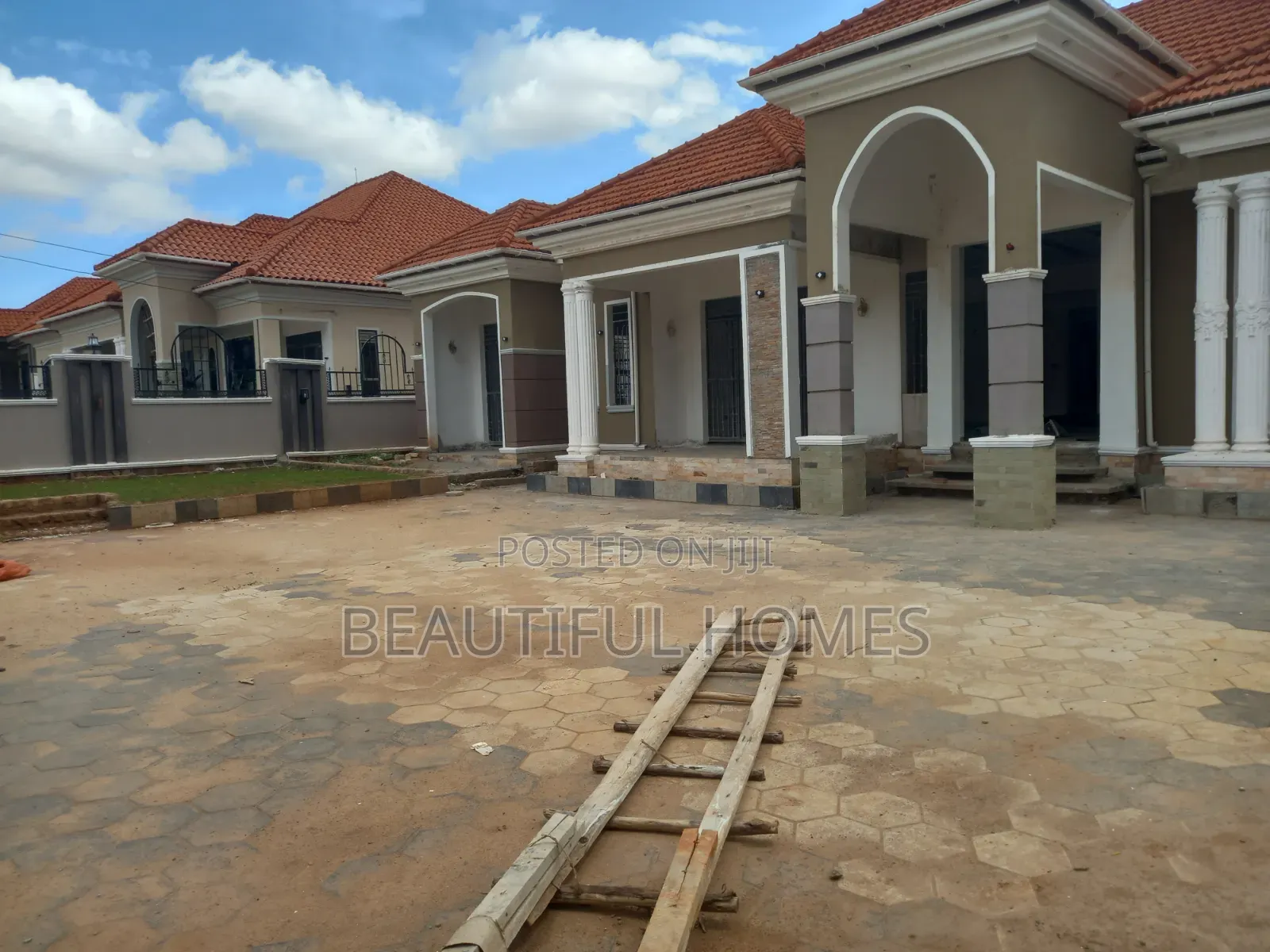 Furnished 5bdrm House in Najjera, Kira for sale in Kira