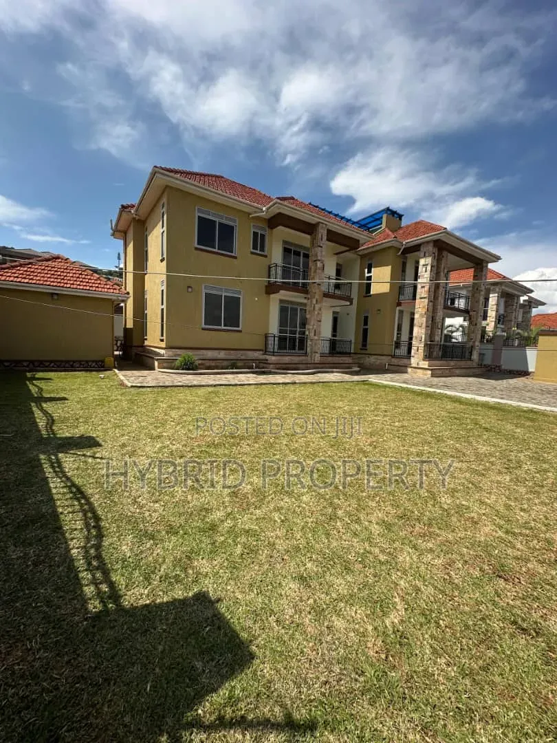 5bdrm House in Kigo~Munyonyo Along, Ssabagabo-Makindye for sale in Ssabagabo-Makindye