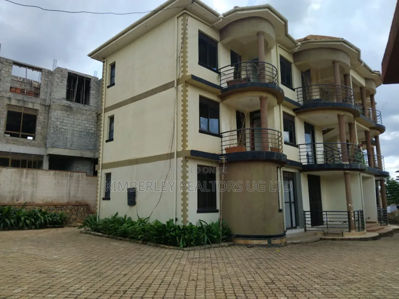 2bdrm Apartment in Kira for sale in Kira