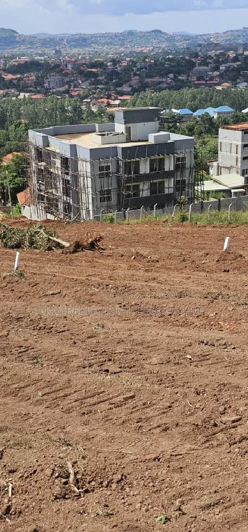 Hill View Plot – Kitende Bwebajja (Akright City) at 150m in Ssisa