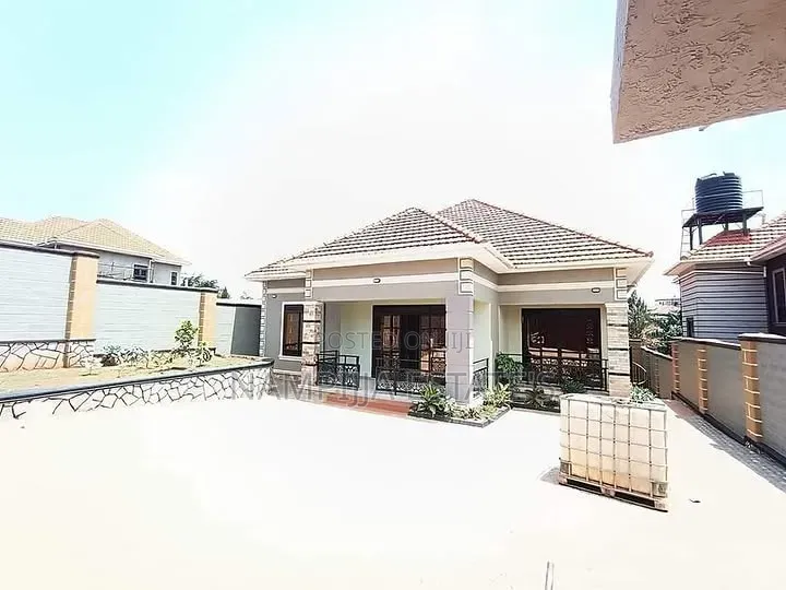 4bdrm House in Muyenga, Makindye for rent in Makindye