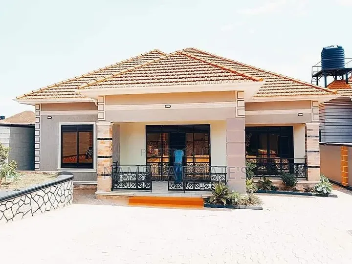 4bdrm House in Muyenga, Makindye for rent in Makindye