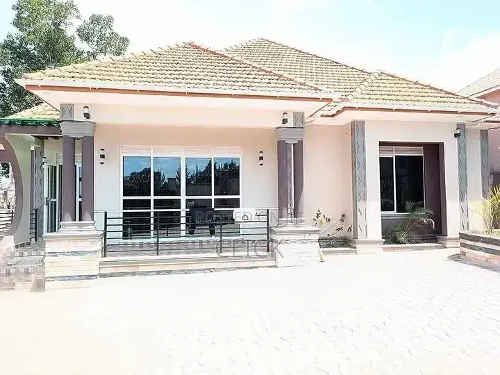 3bdrm House in Muyenga, Makindye for rent in Makindye