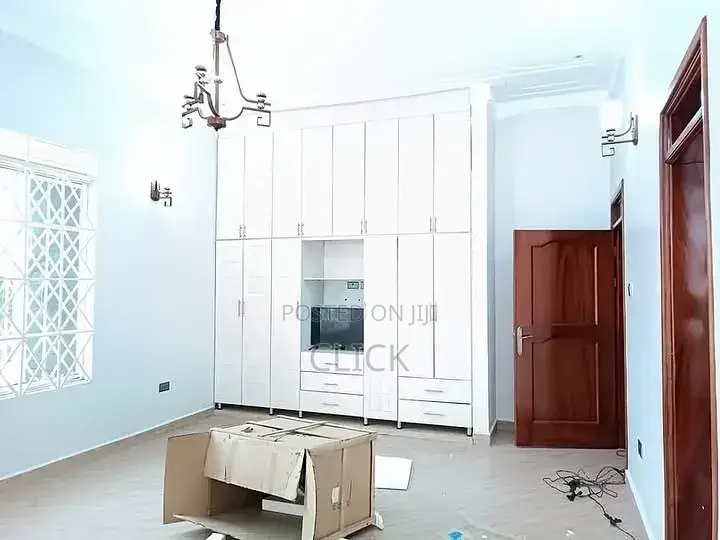 3bdrm House in Muyenga, Makindye for rent in Makindye
