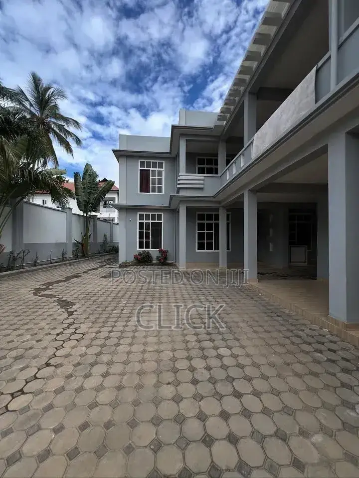 1bdrm Apartment in Muyenga, Makindye for rent in Makindye