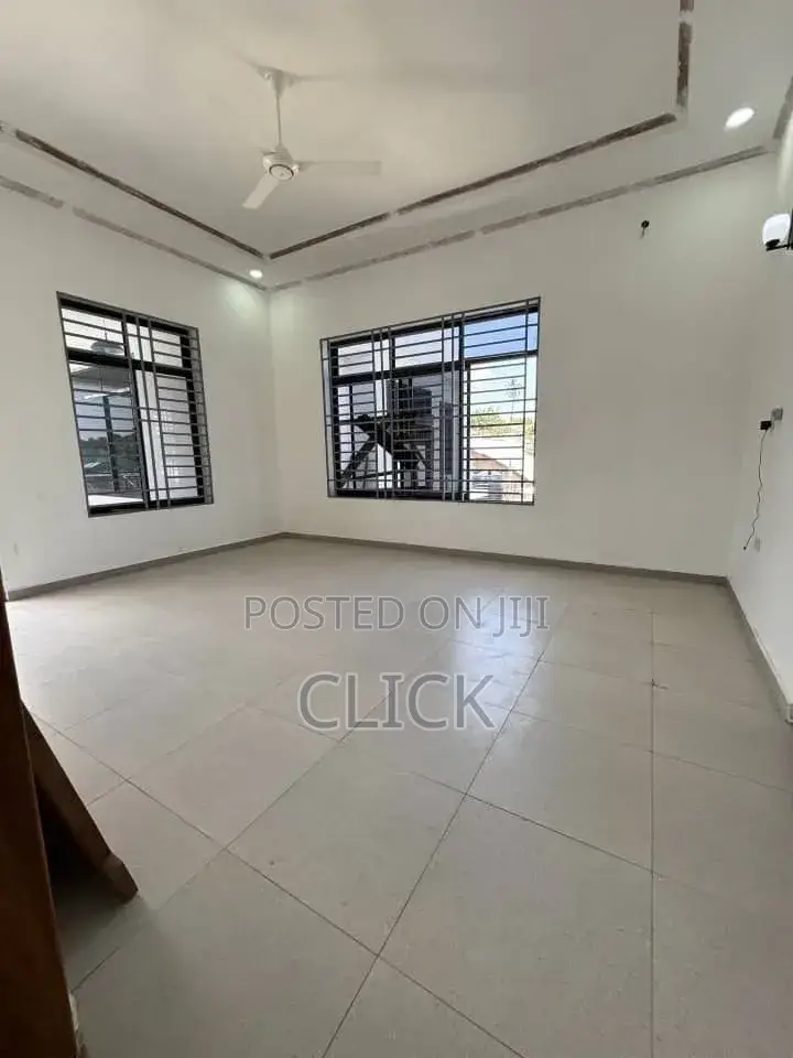3bdrm Apartment in Bunga, Makindye for rent in Makindye