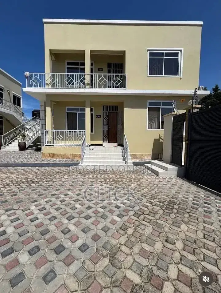 4bdrm Duplex in Muyenga, Makindye for rent in Makindye